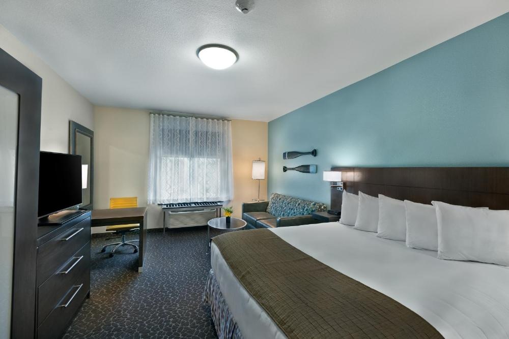 Oxford Suites Bellingham